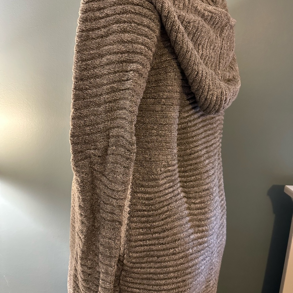 Lululemon As Promised Elegant Heather Gray Hooded Cardigan Medium - Picture 9 of 10